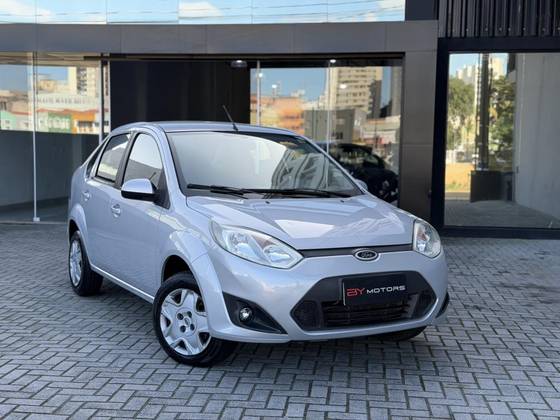 FORD FIESTA 1.0 ROCAM SE SEDAN 8V FLEX 4P MANUAL